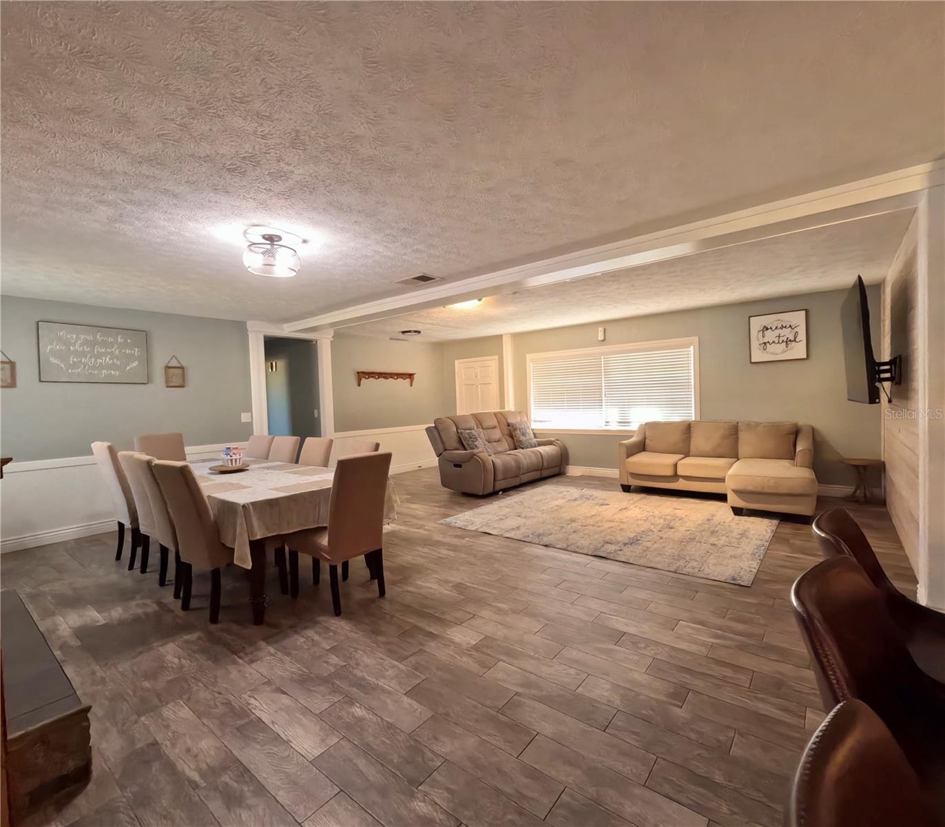 Image 15 of 40 For 4902 Thonotosassa Road