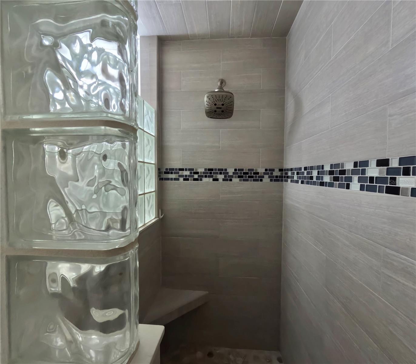 Image 39 of 40 For 4902 Thonotosassa Road