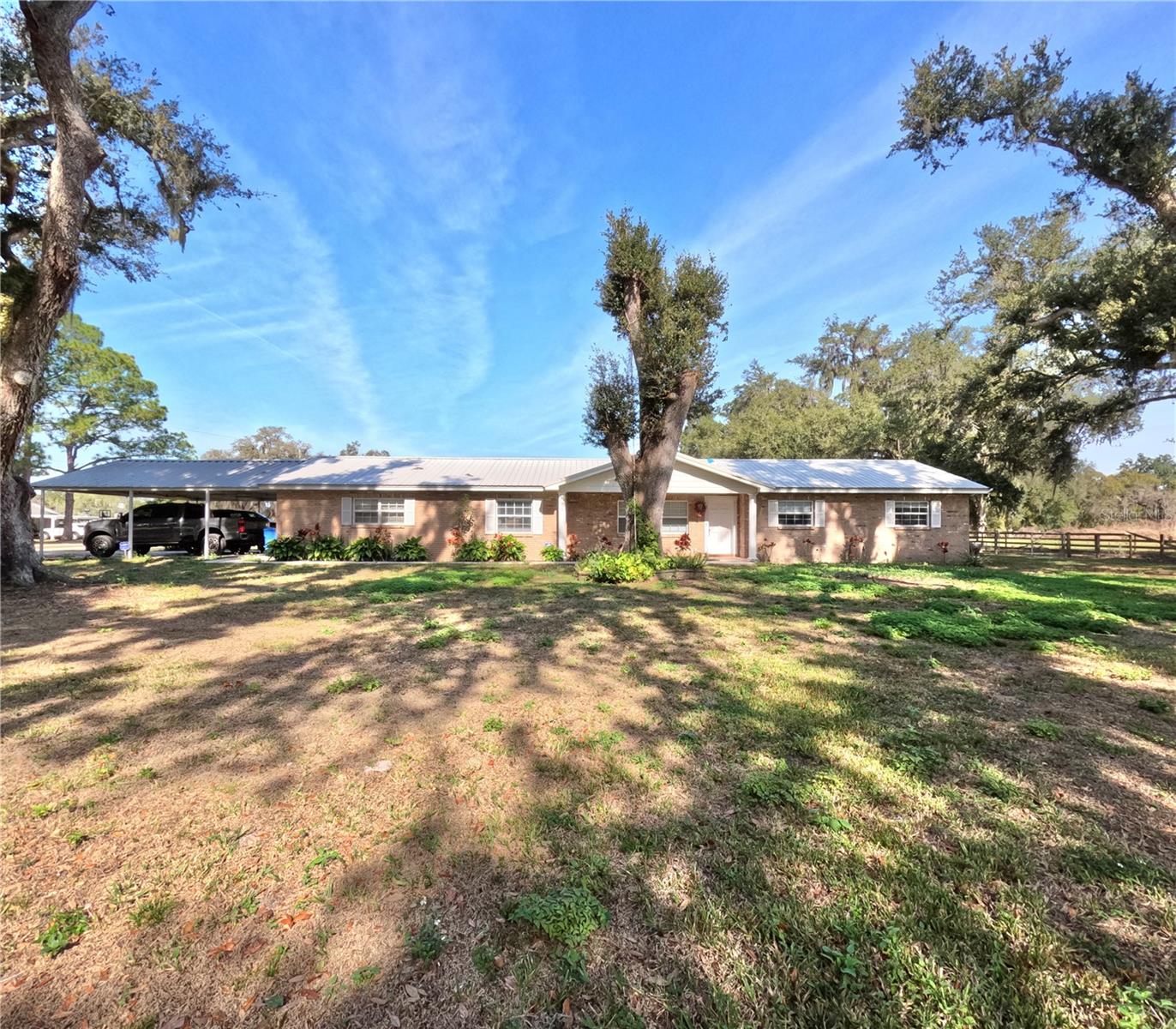 Image 9 of 40 For 4902 Thonotosassa Road