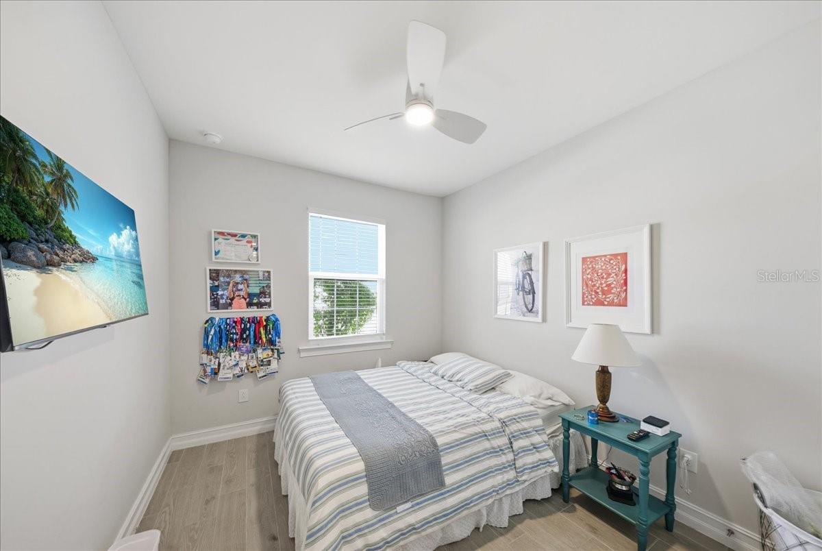 Image 11 of 38 For 1074 Enbrook Loop