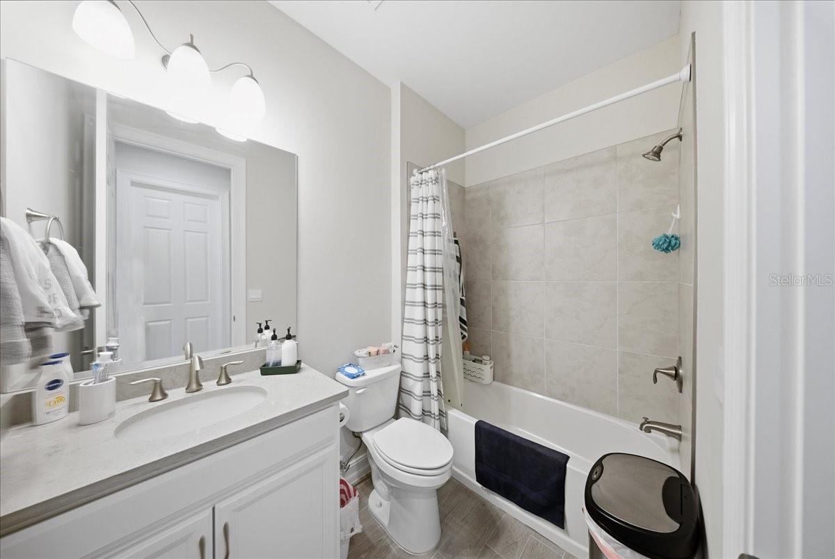 Image 14 of 38 For 1074 Enbrook Loop