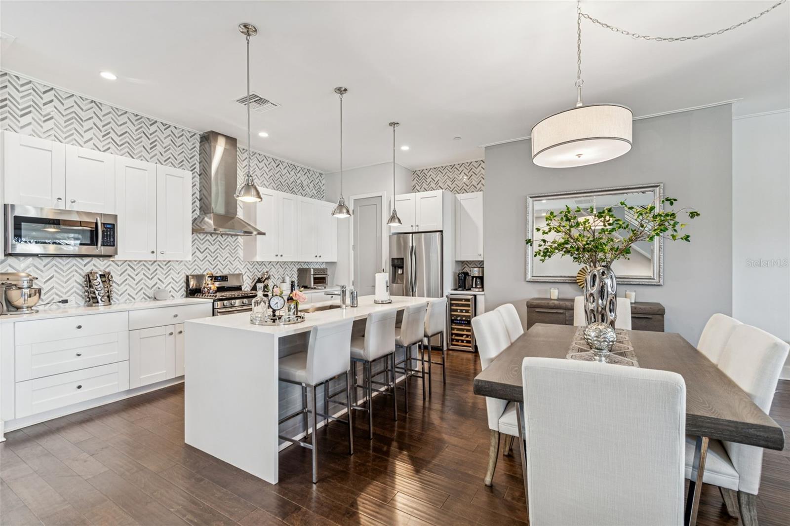 Image 19 of 57 For 3100 Paul Avenue 10