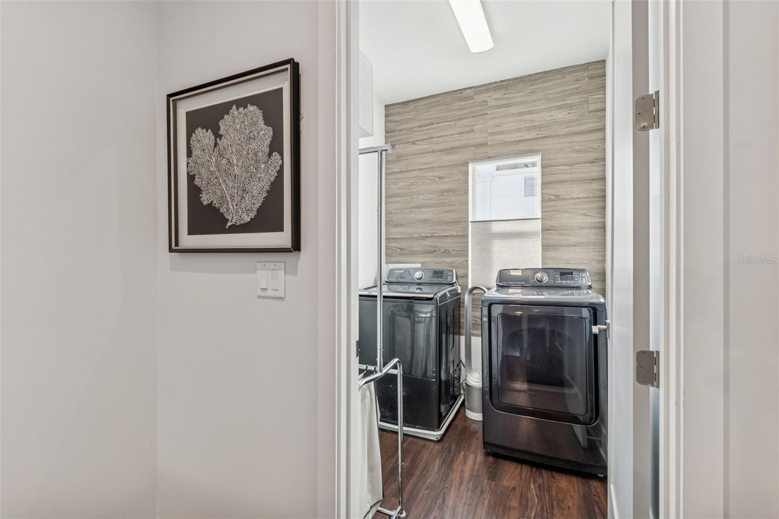 Image 29 of 57 For 3100 Paul Avenue 10