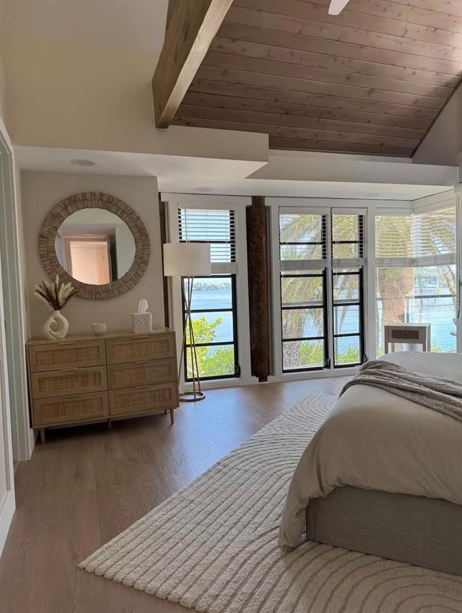 Image 12 of 44 For 151 Punta Vista Dr Drive