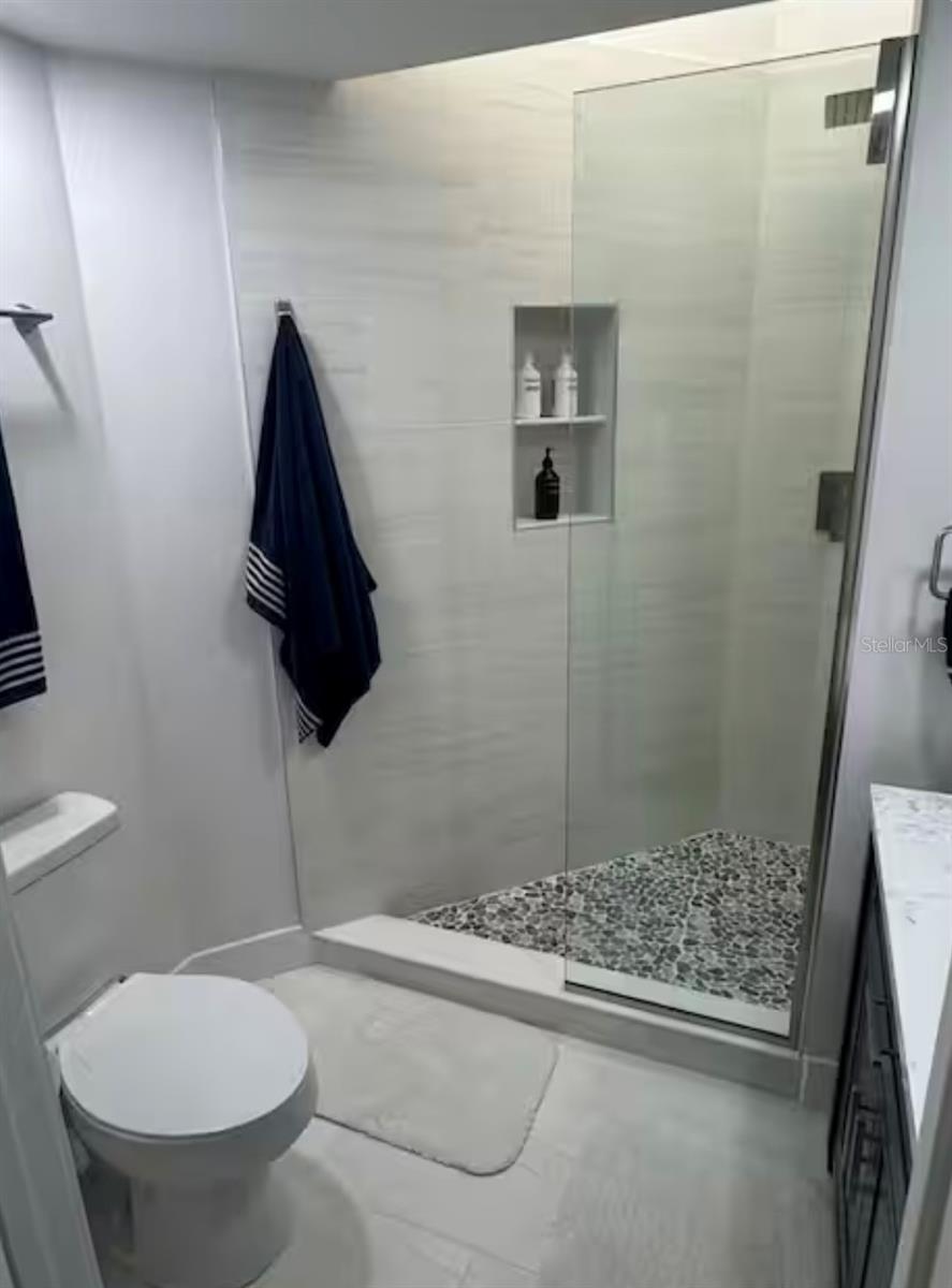 Image 28 of 44 For 151 Punta Vista Dr Drive