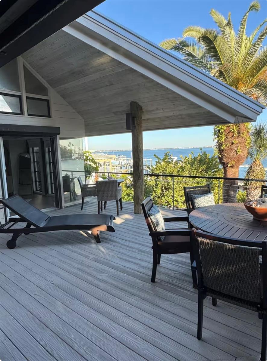 Image 3 of 44 For 151 Punta Vista Dr Drive