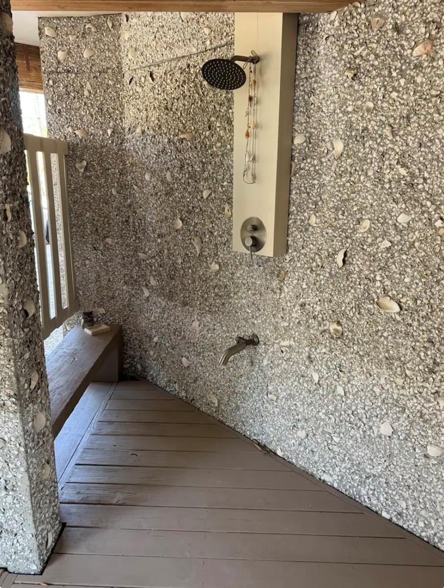 Image 34 of 44 For 151 Punta Vista Dr Drive