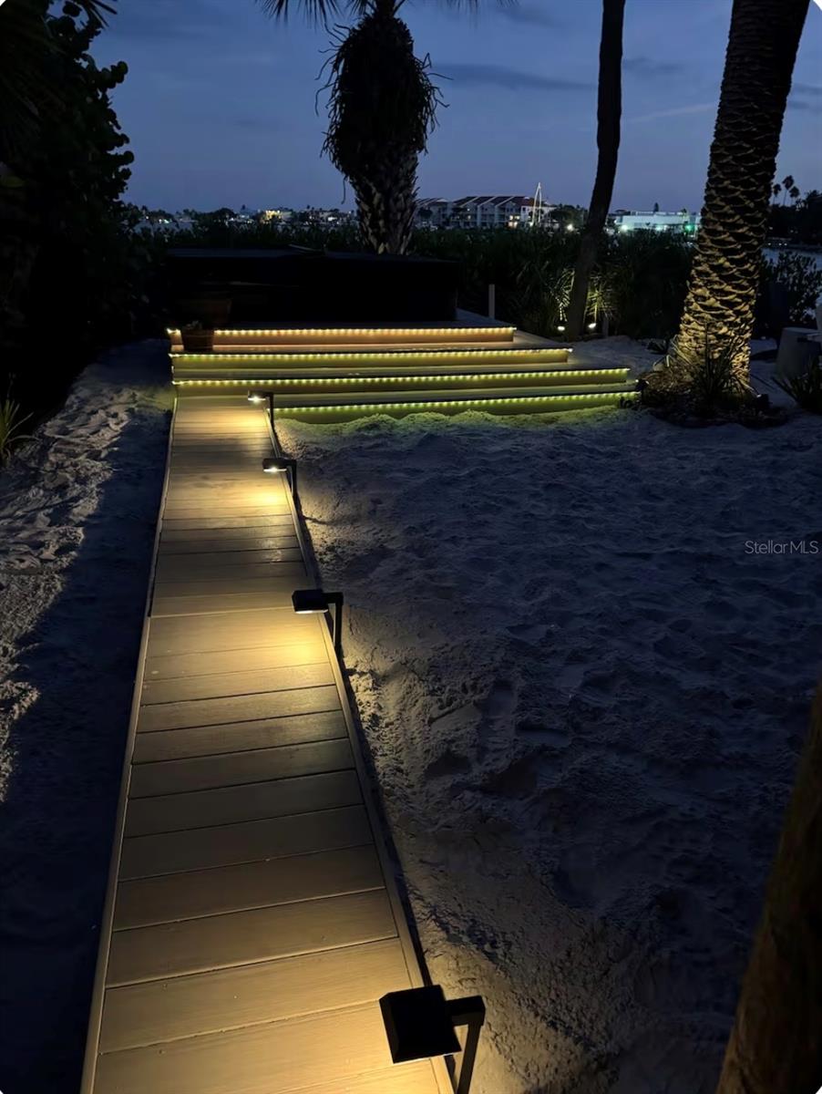 Image 38 of 44 For 151 Punta Vista Dr Drive