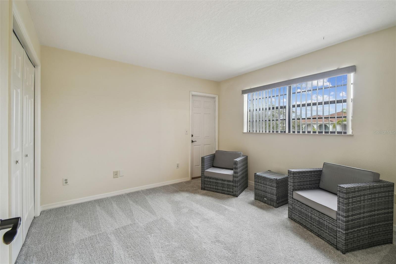 Listing photo id 23 for 6321 Garland Court