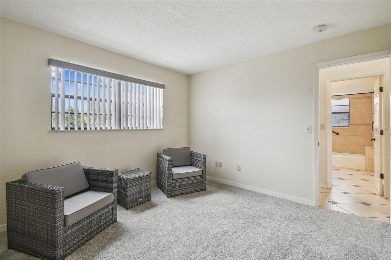 Listing photo id 24 for 6321 Garland Court