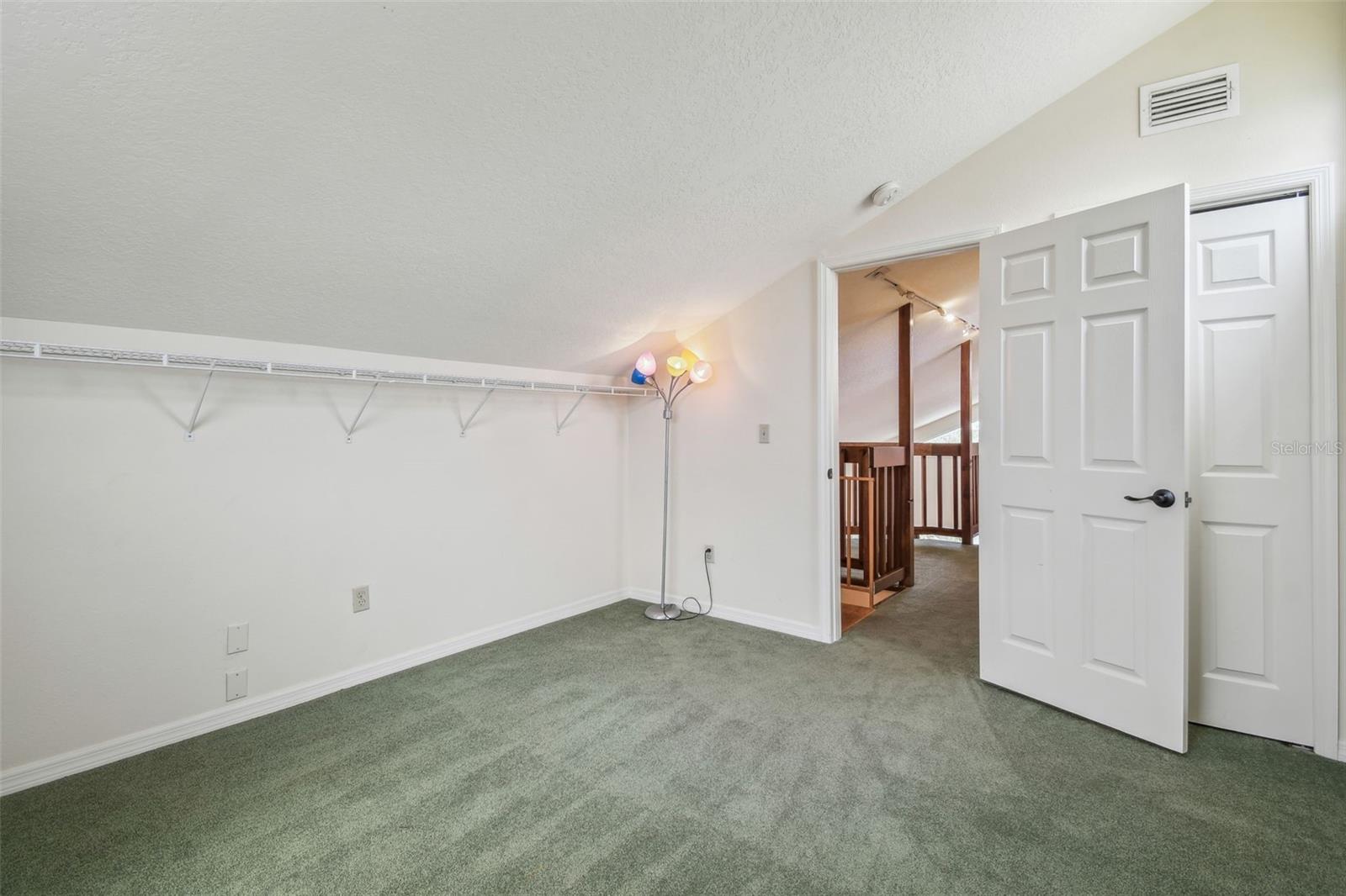 Listing photo id 29 for 6321 Garland Court