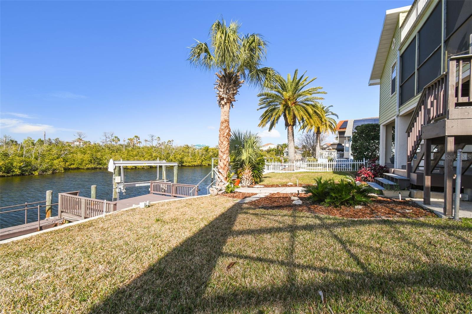 Listing photo id 53 for 6321 Garland Court