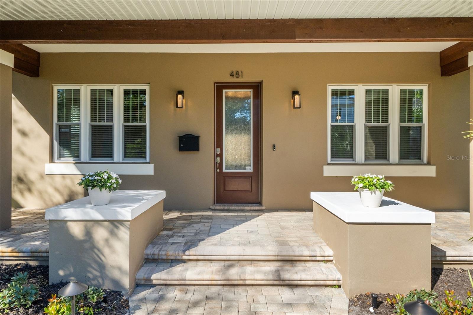 Image 15 of 84 For 481 33rd Avenue N