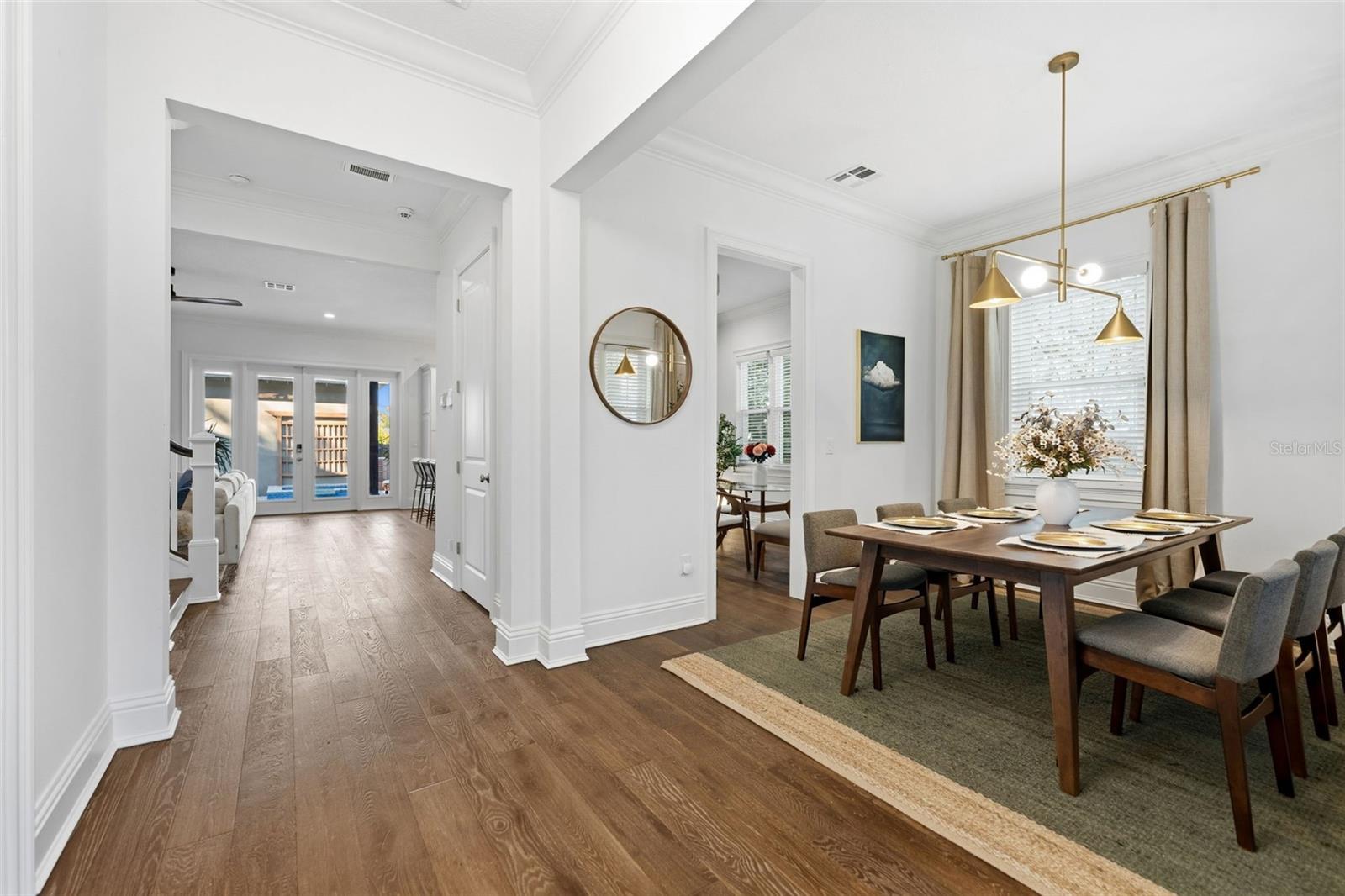 Image 21 of 84 For 481 33rd Avenue N