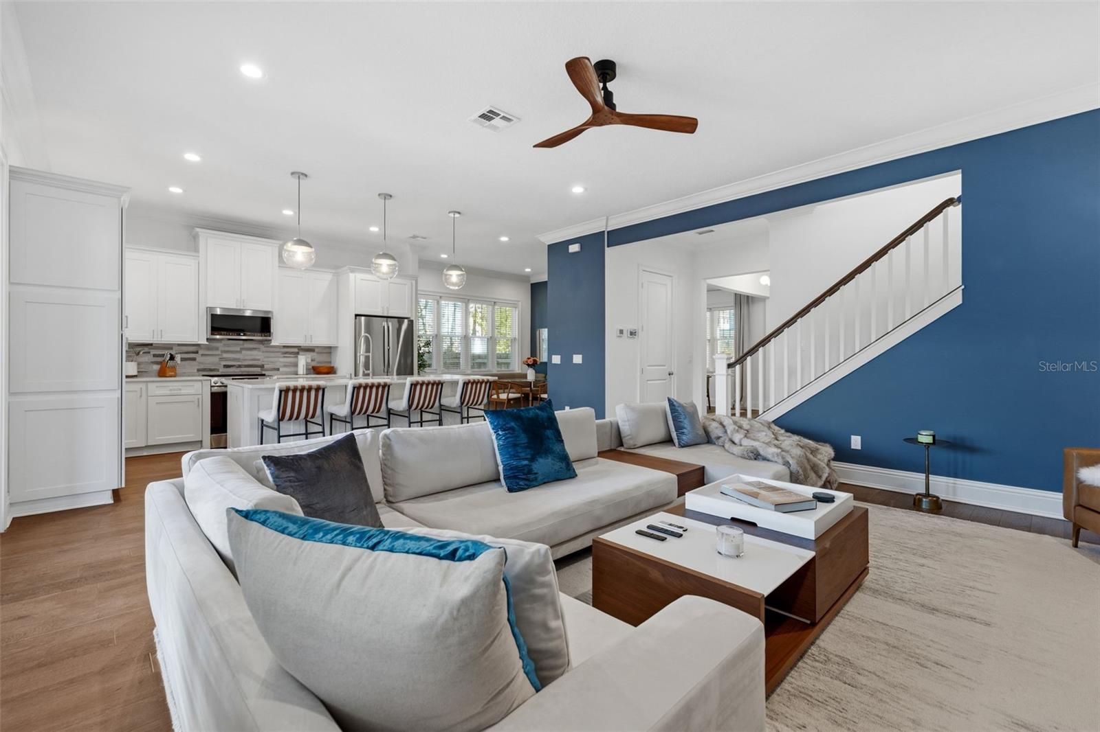 Image 26 of 84 For 481 33rd Avenue N