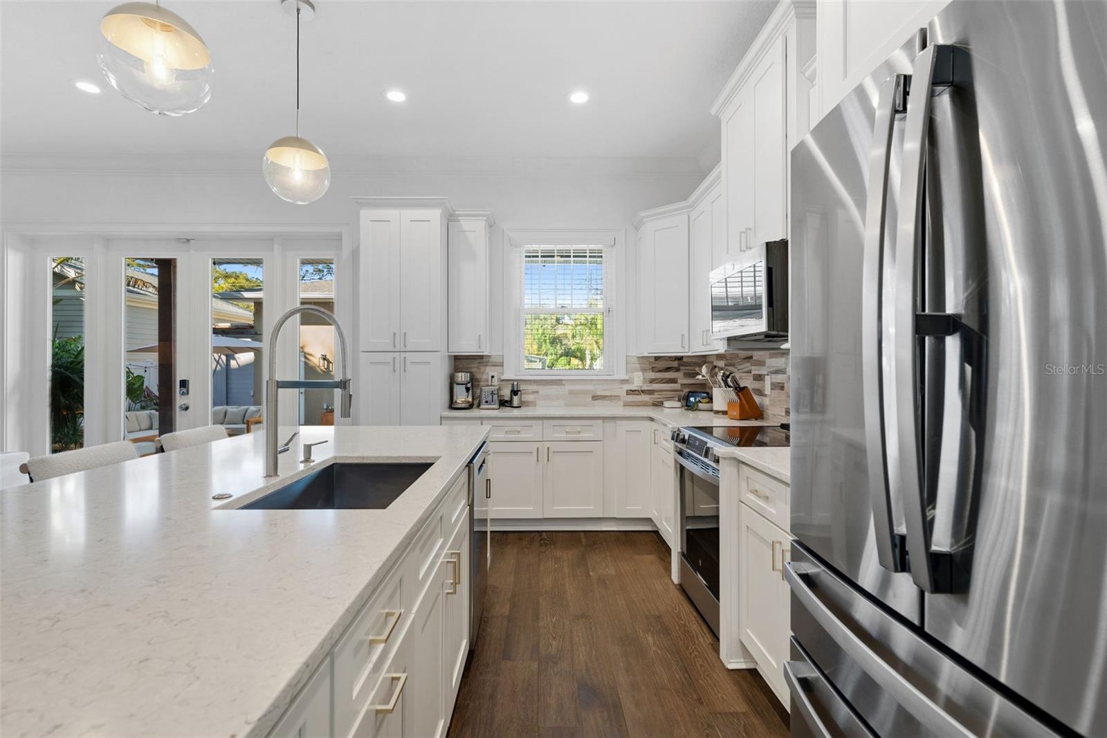 Image 31 of 84 For 481 33rd Avenue N