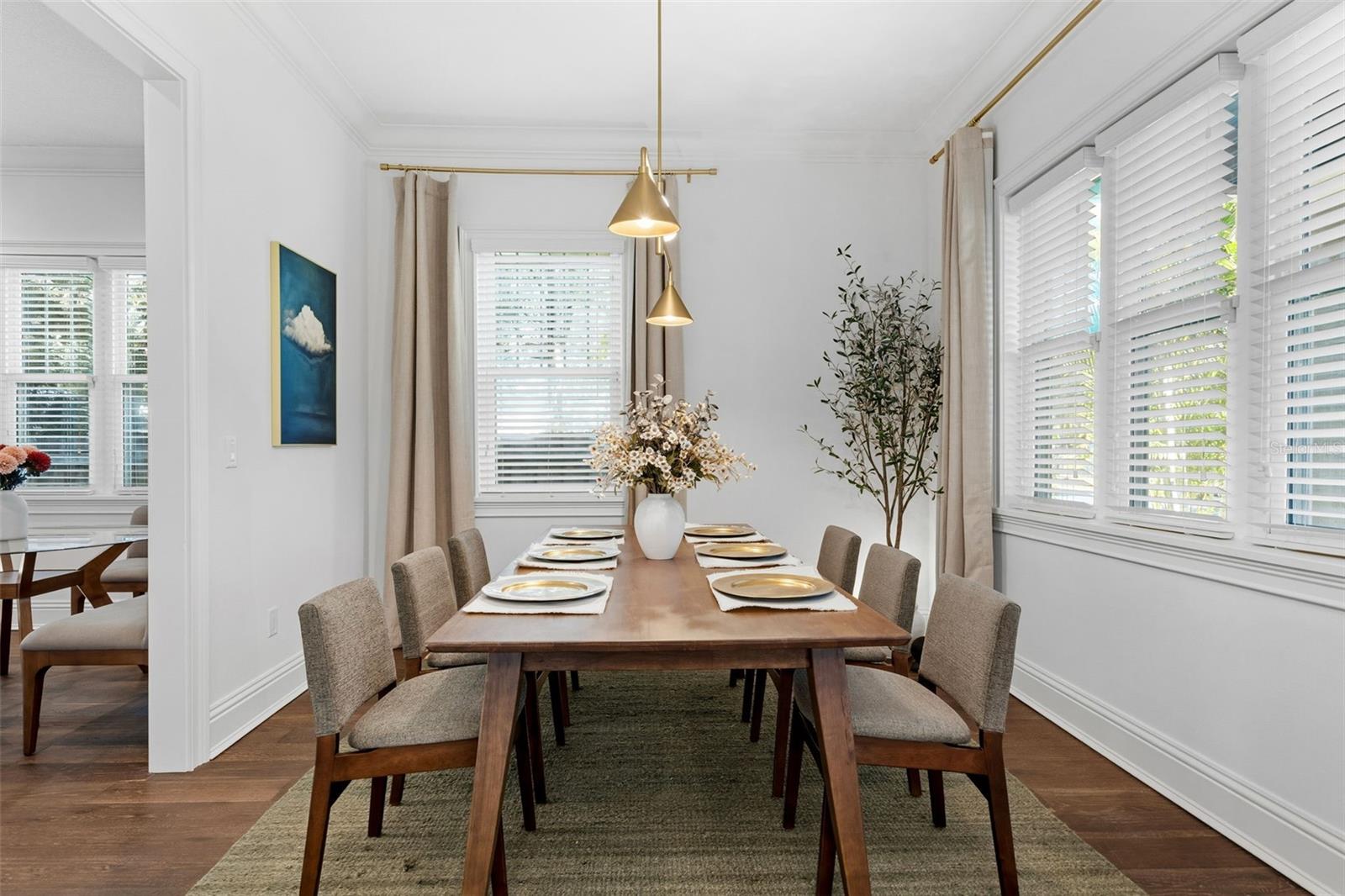 Image 6 of 84 For 481 33rd Avenue N