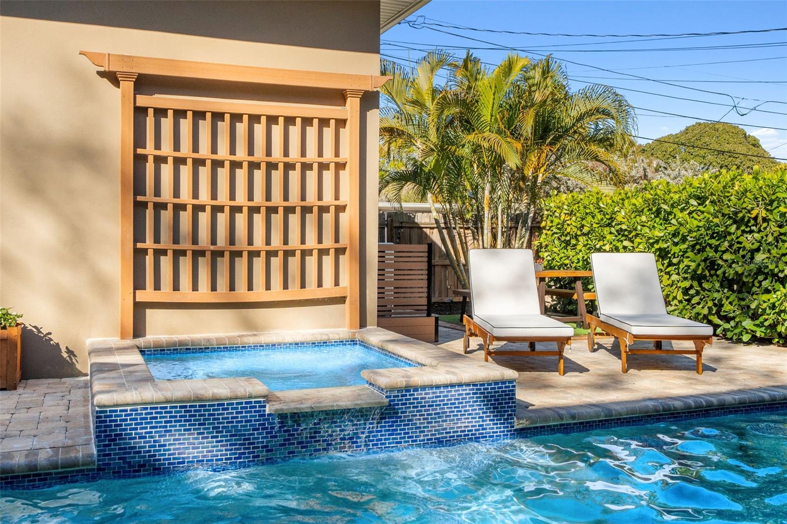 Image 67 of 84 For 481 33rd Avenue N