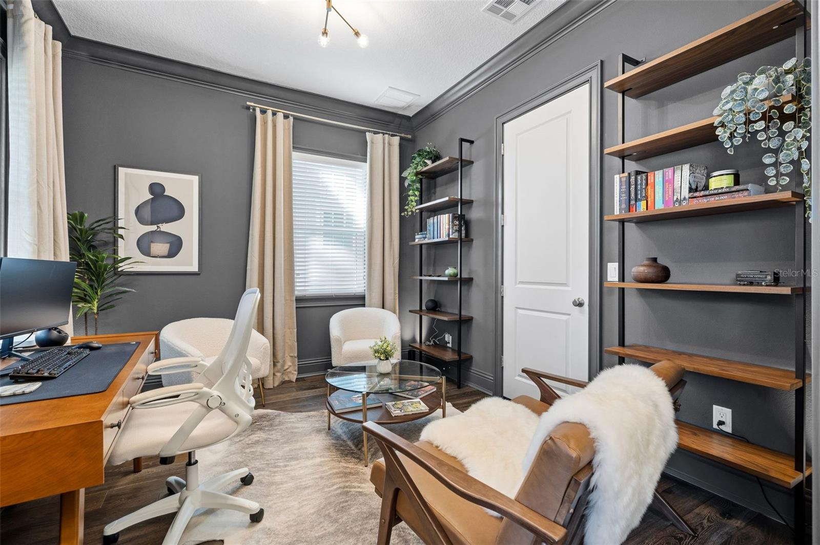 Image 7 of 84 For 481 33rd Avenue N