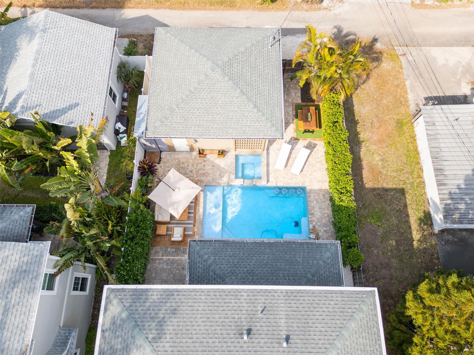 Image 76 of 84 For 481 33rd Avenue N