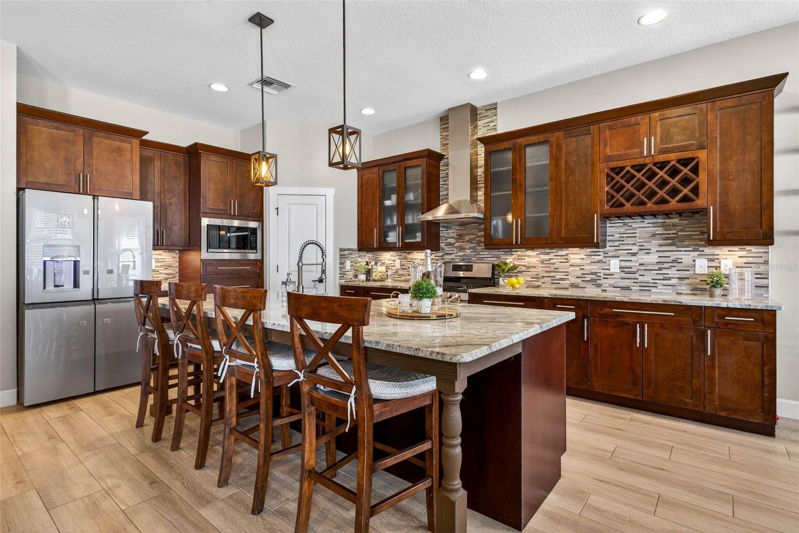 Image 19 of 78 For 315 Glen Arven Avenue