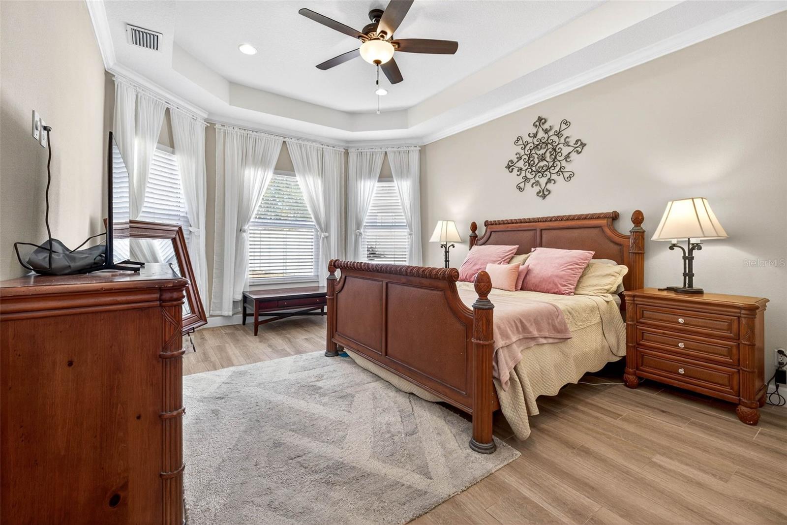 Image 25 of 78 For 315 Glen Arven Avenue