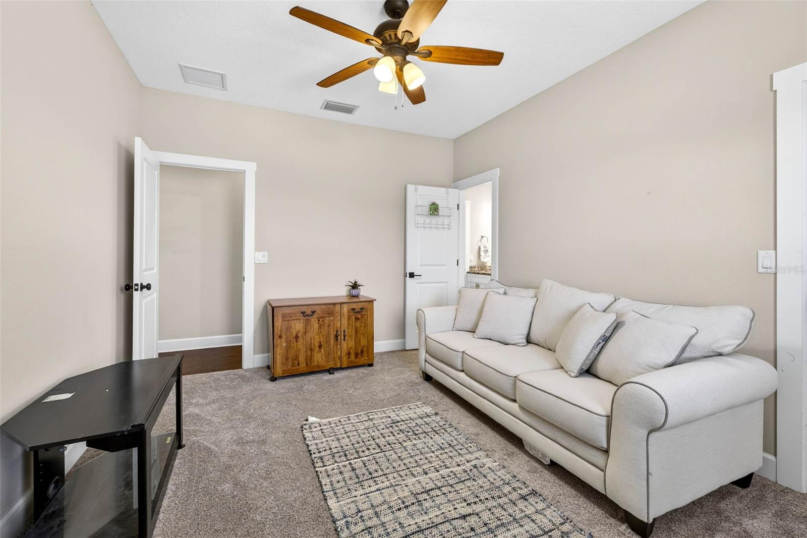 Image 40 of 78 For 315 Glen Arven Avenue