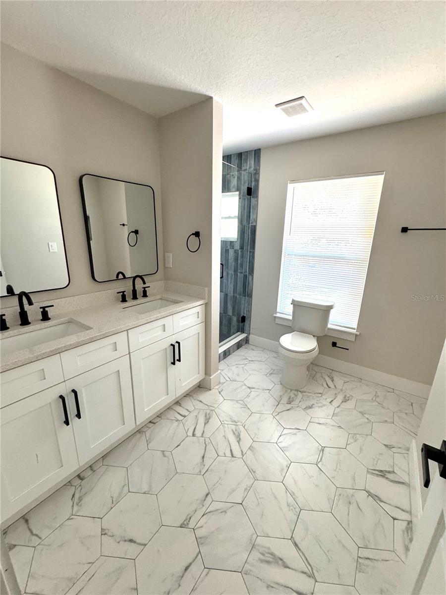 Image 10 of 13 For 1039 1-2 53rd Avenue N