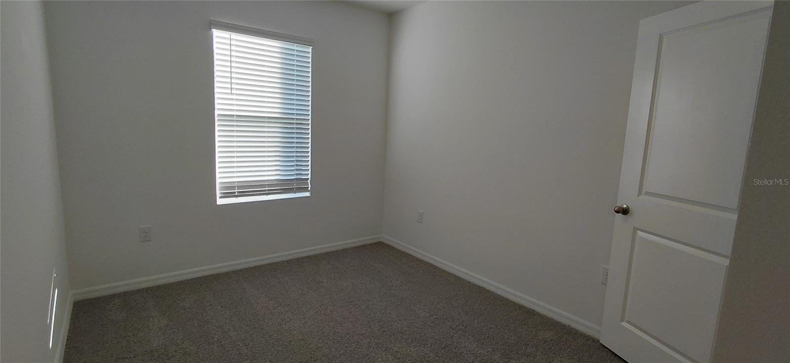 Image 20 of 40 For 31268 Paper Birch Street