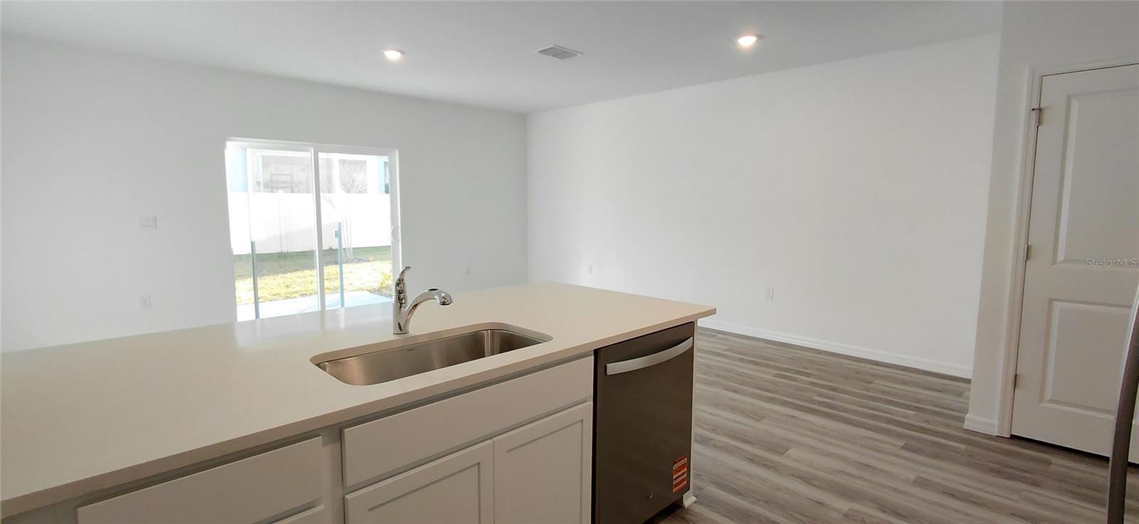 Image 9 of 40 For 31268 Paper Birch Street