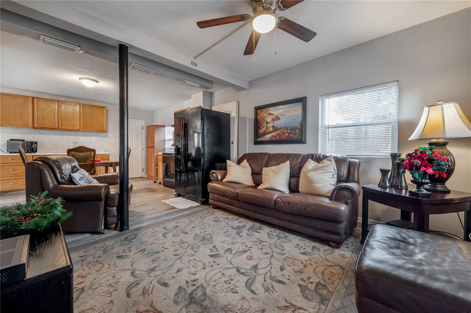 Image 11 of 33 For 1402 28th Avenue