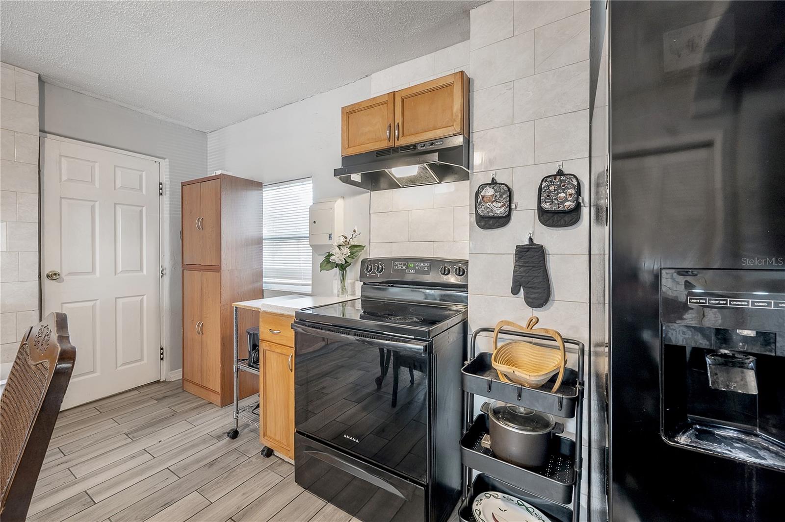 Image 14 of 33 For 1402 28th Avenue