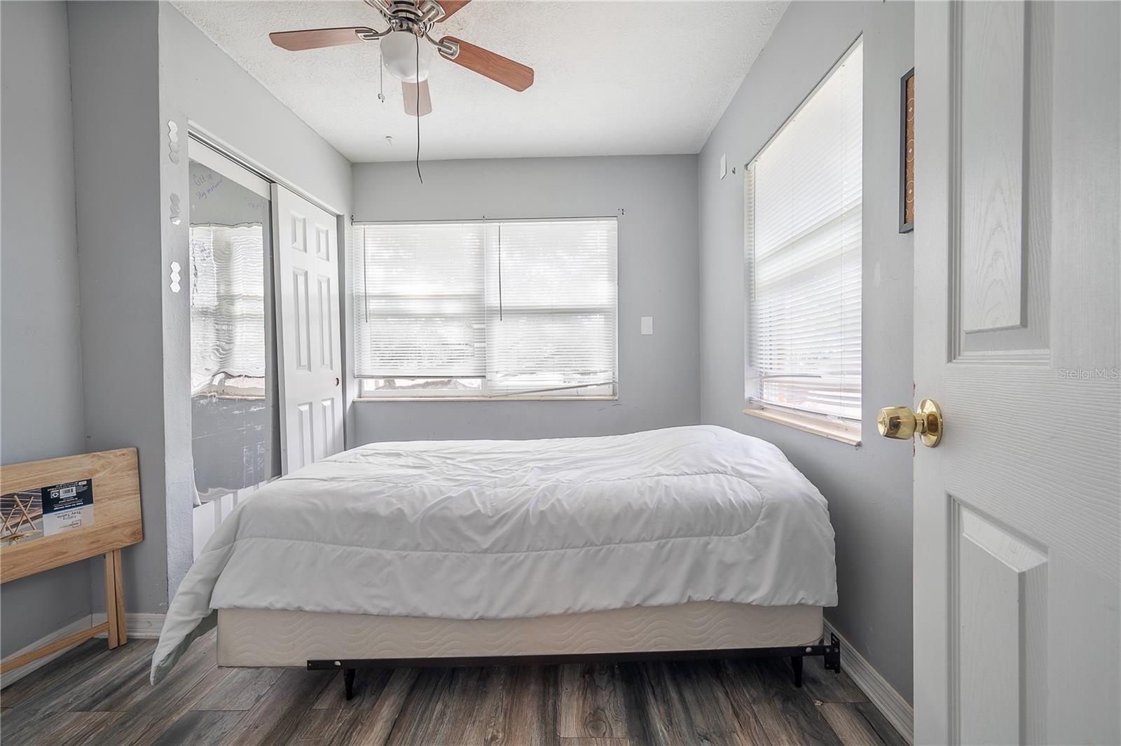 Image 26 of 33 For 1402 28th Avenue