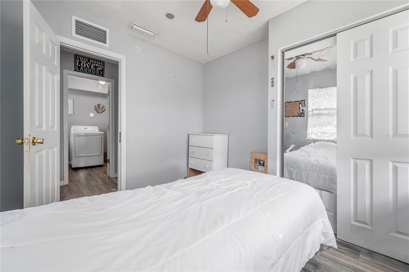 Image 27 of 33 For 1402 28th Avenue