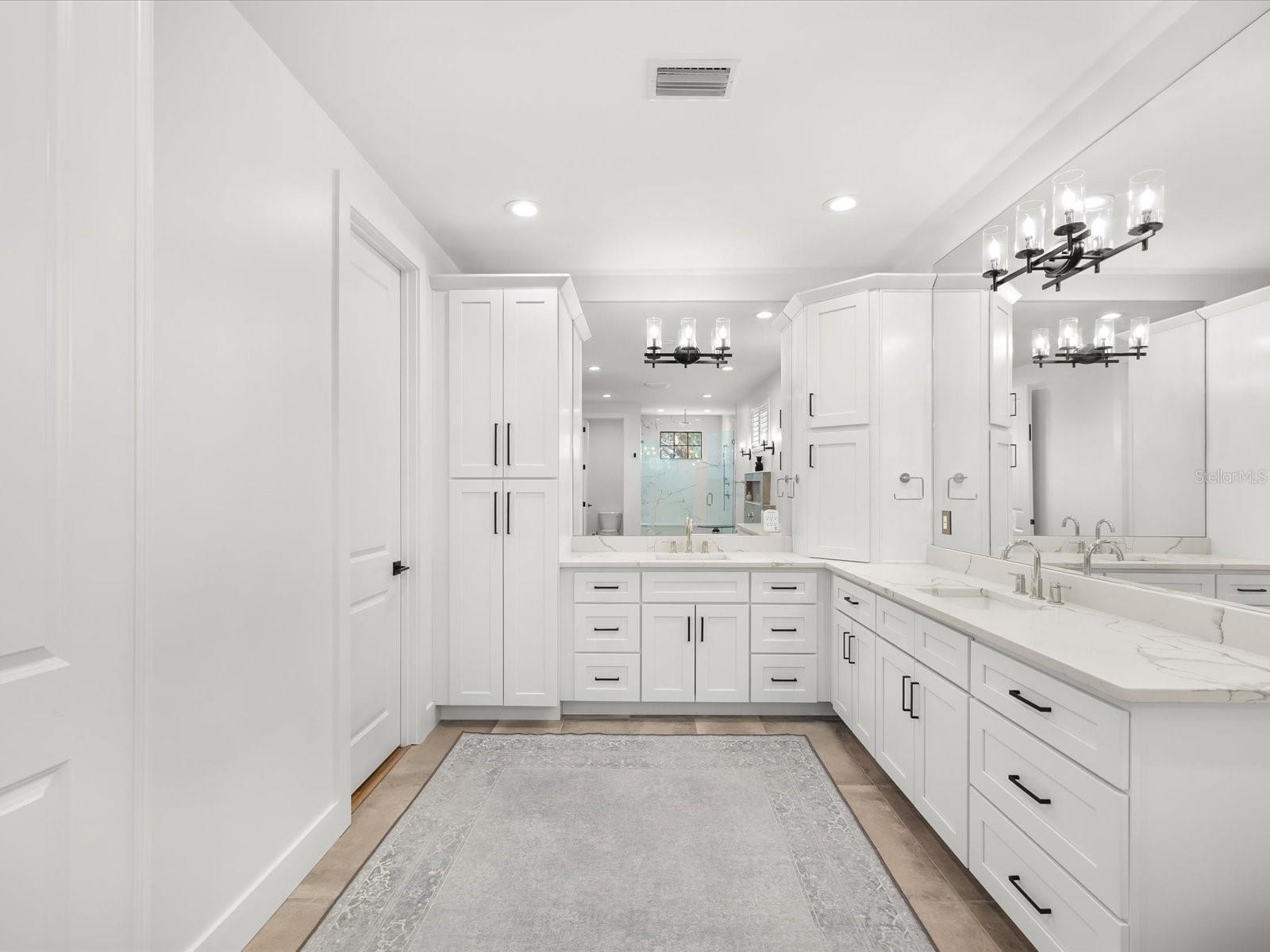 Image 43 of 71 For 3508 Euclid Avenue