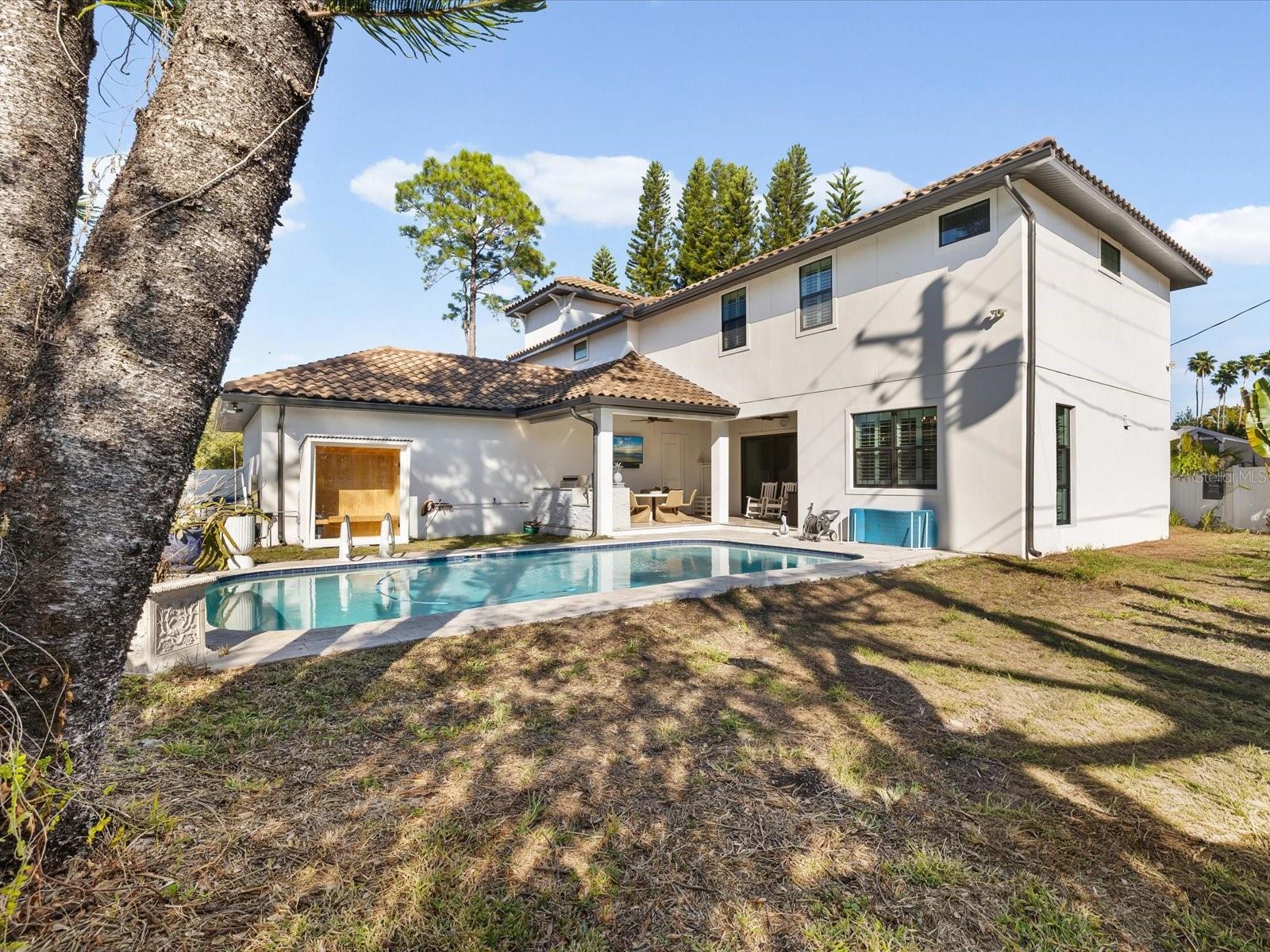 Image 54 of 71 For 3508 Euclid Avenue