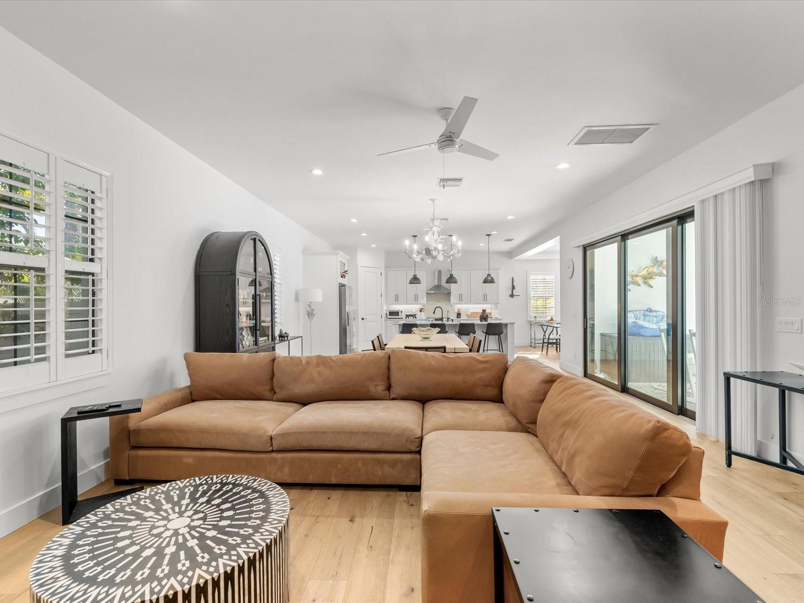 Image 8 of 71 For 3508 Euclid Avenue