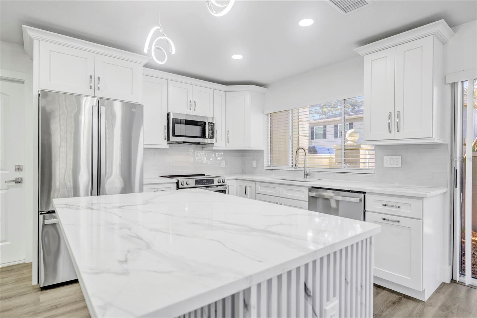 Image 12 of 41 For 11728 Raintree Drive