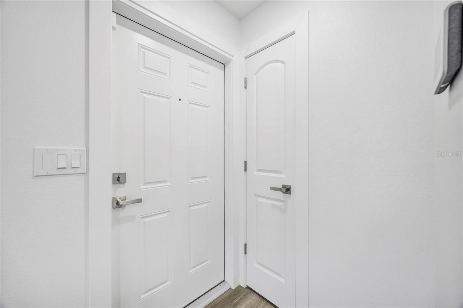 Image 2 of 41 For 11728 Raintree Drive