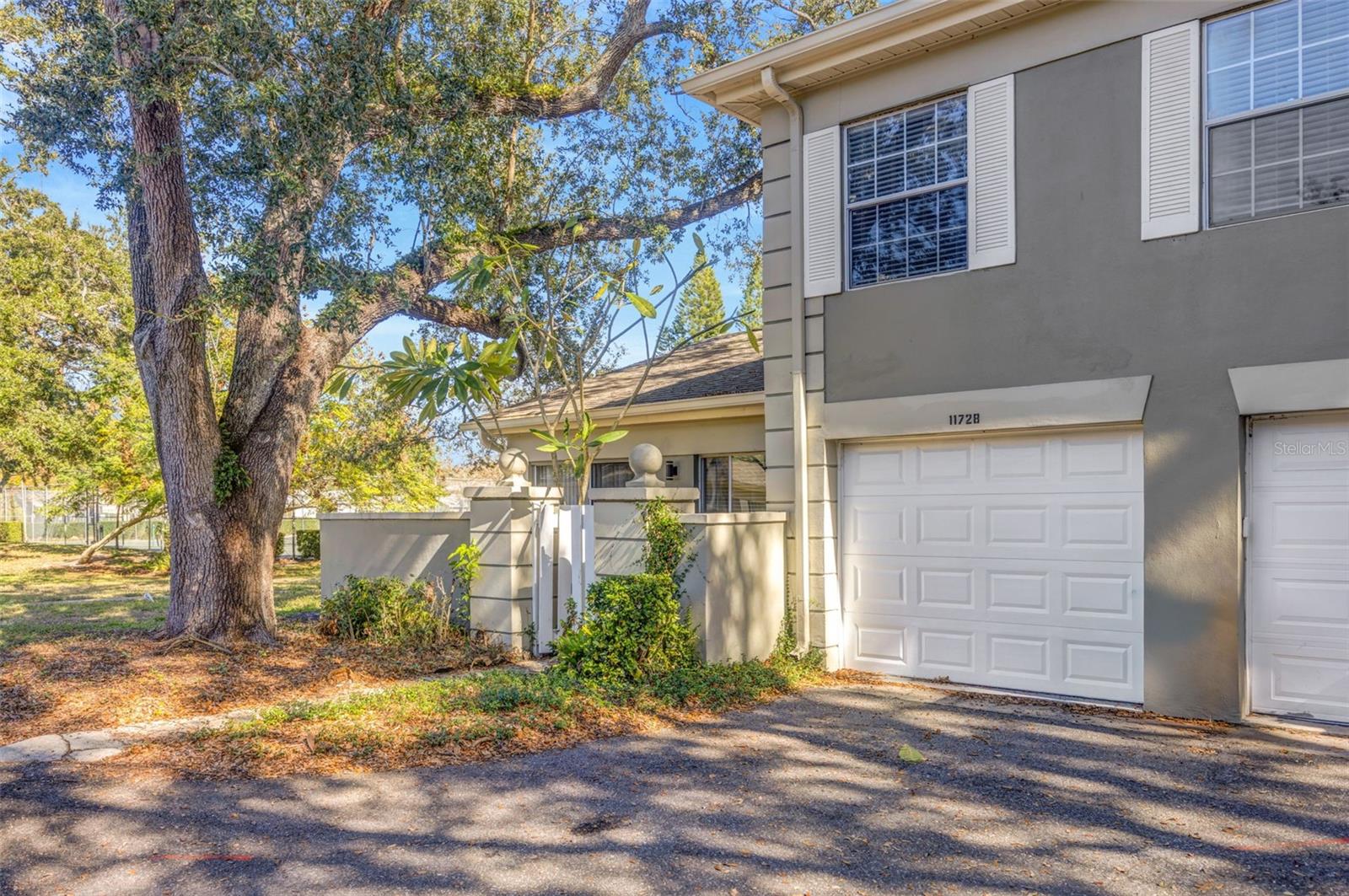 Image 37 of 41 For 11728 Raintree Drive