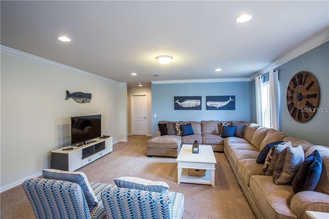 Image 11 of 26 For 8881 Rhodes Street