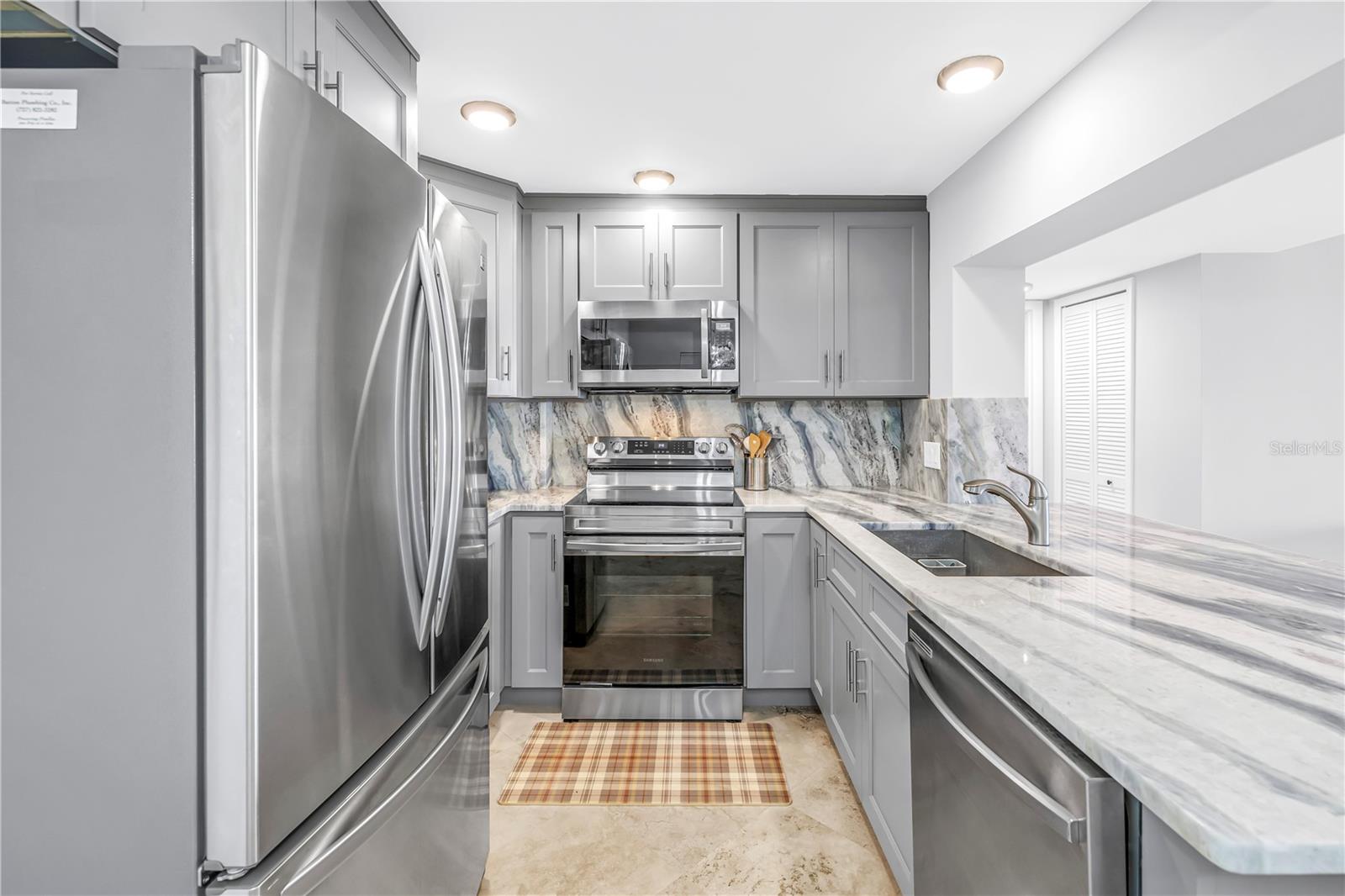 Image 15 of 29 For 1120 Shore Drive Ne 1103