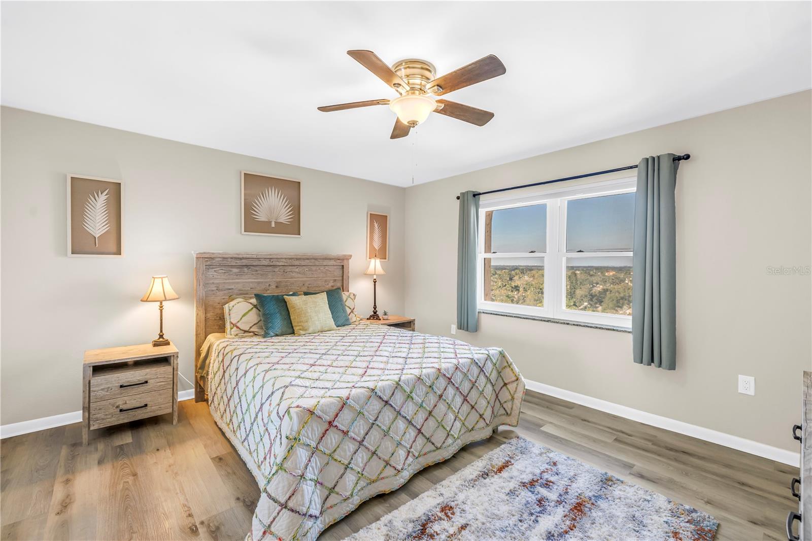 Image 16 of 29 For 1120 Shore Drive Ne 1103