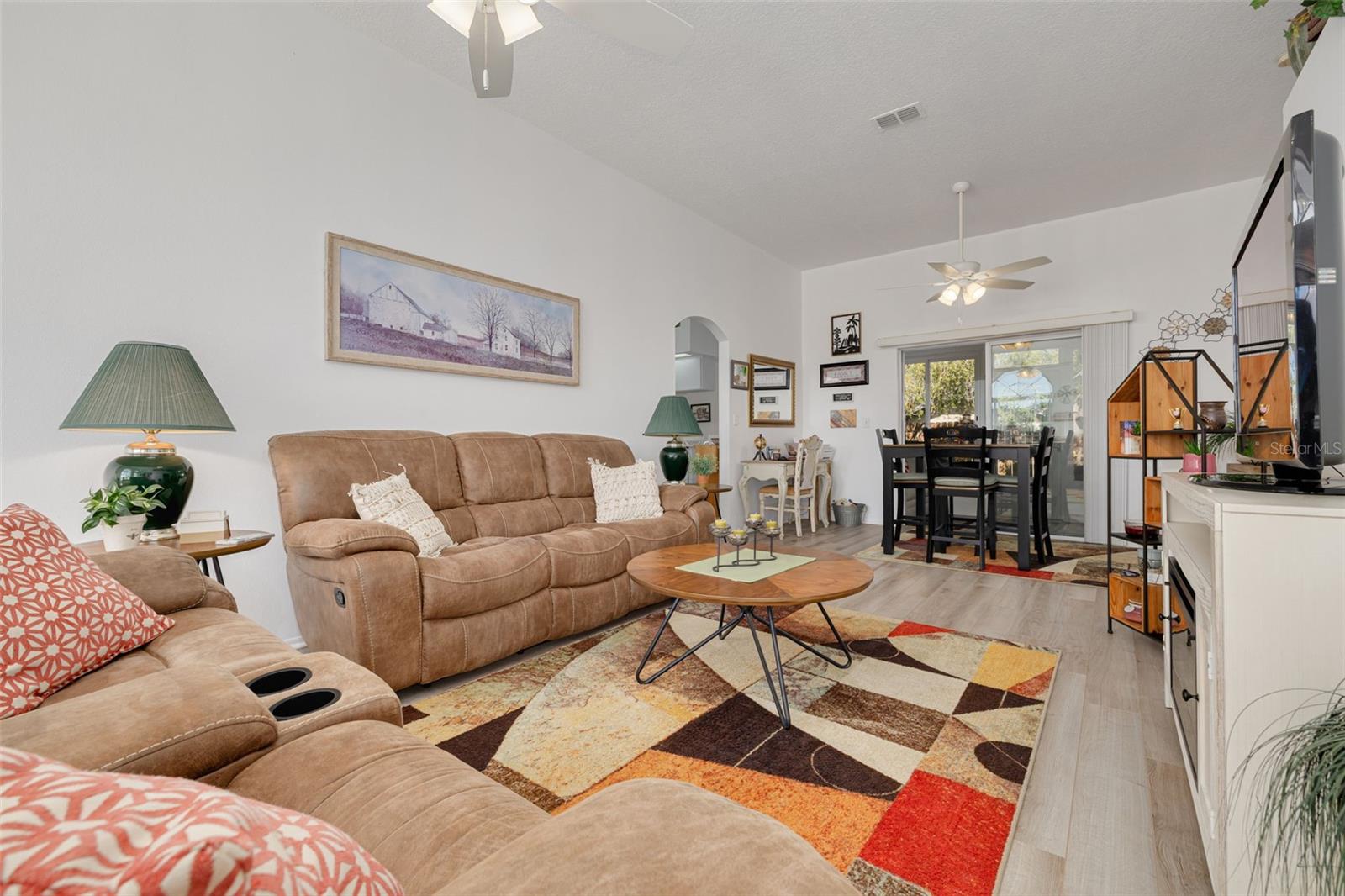 Image 6 of 28 For 4245 Avanti Circle