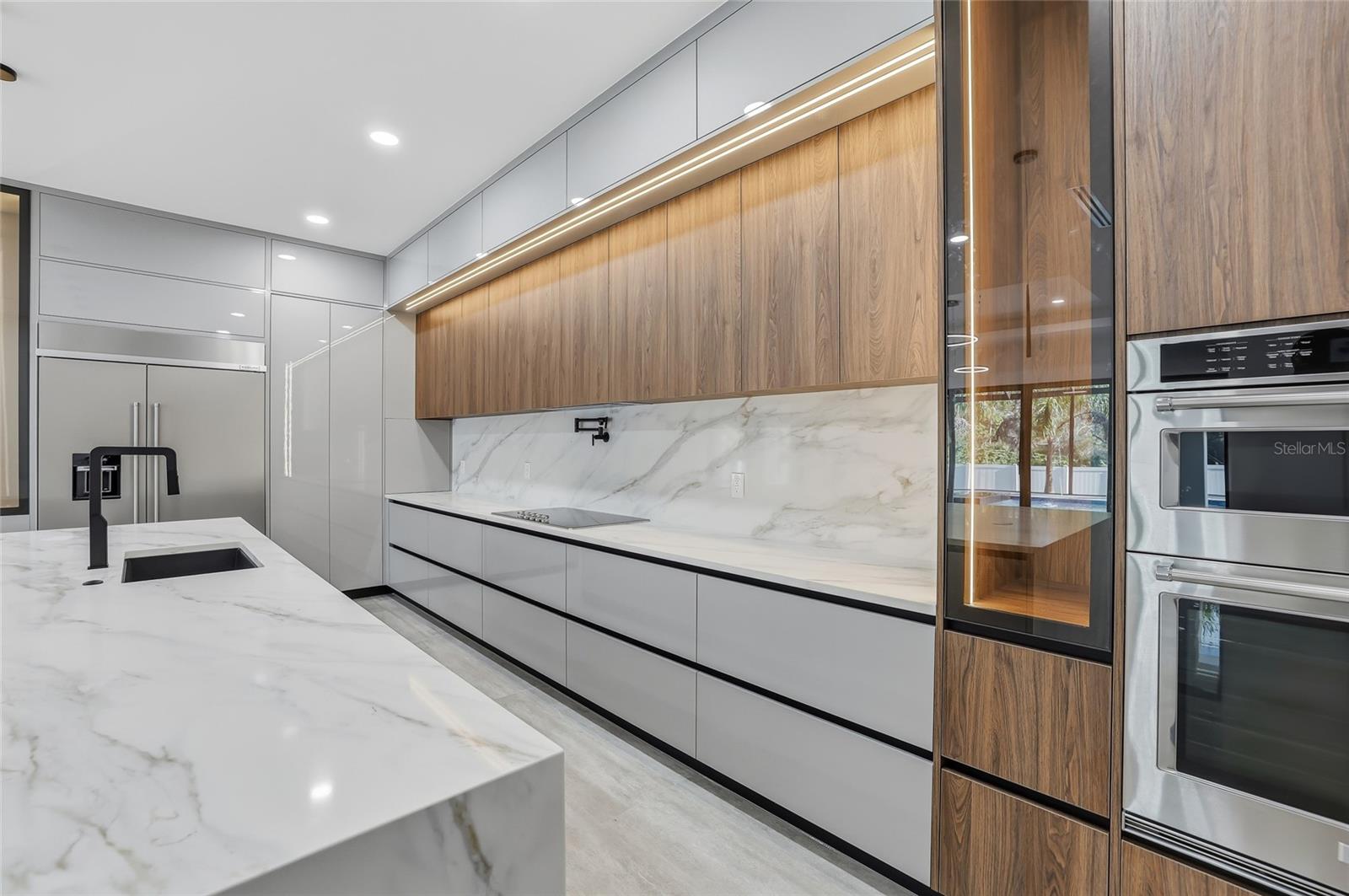 Image 23 of 100 For 6802 Creek Drive