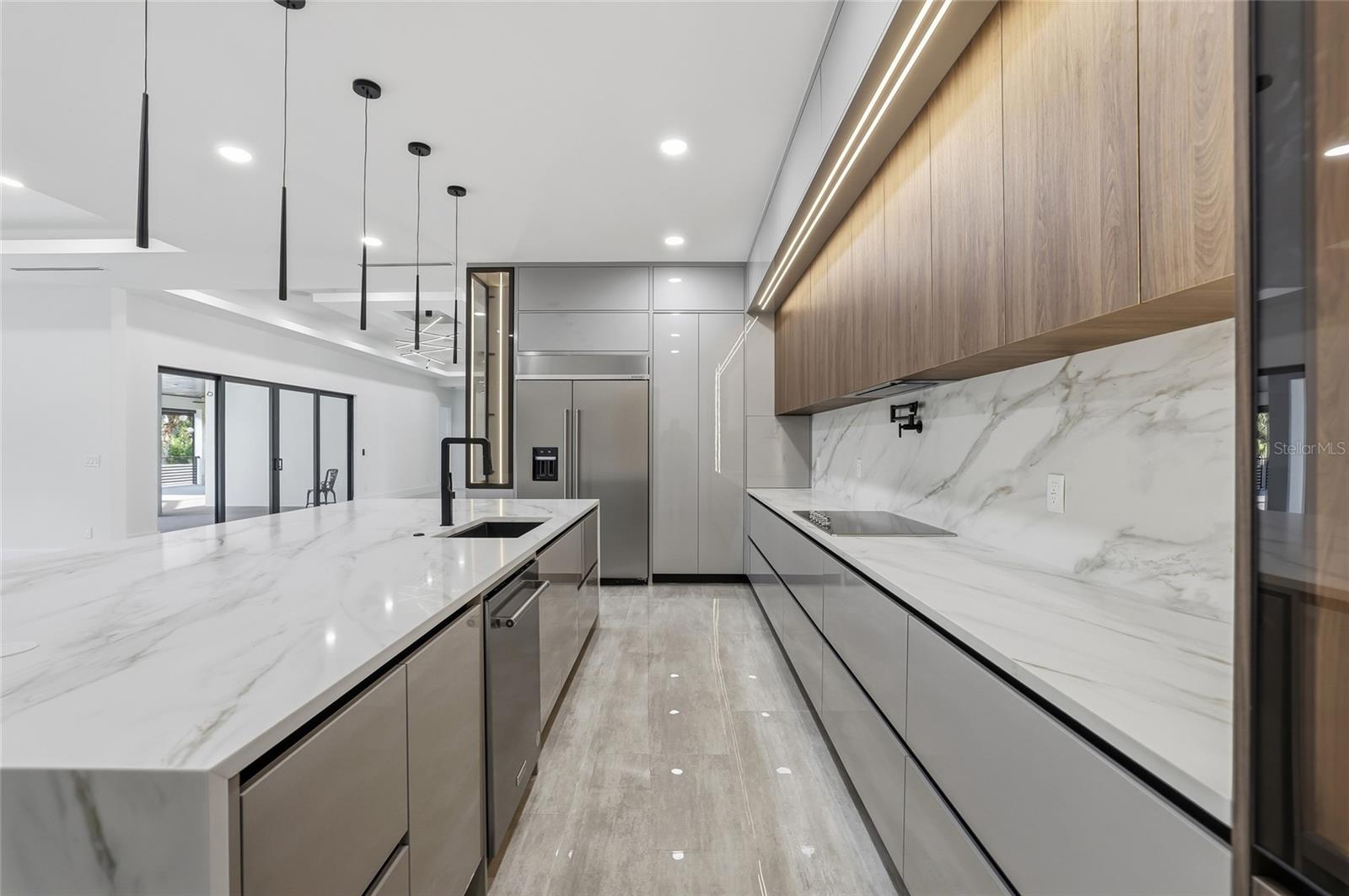 Image 24 of 100 For 6802 Creek Drive