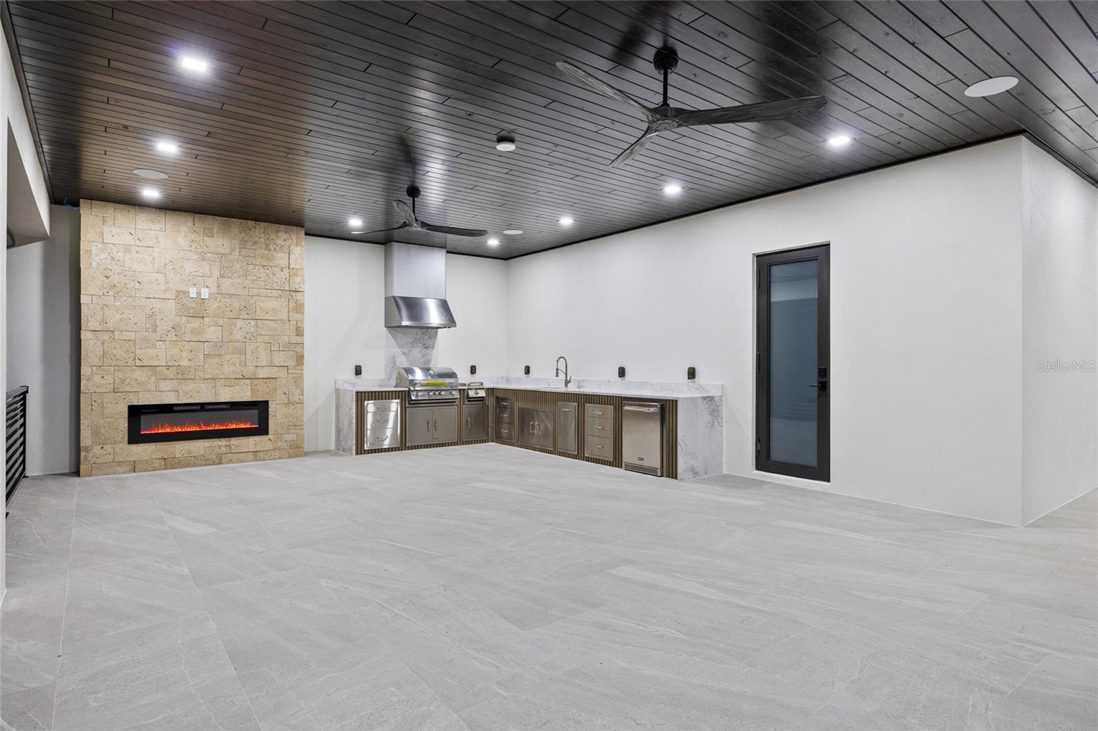 Image 87 of 100 For 6802 Creek Drive