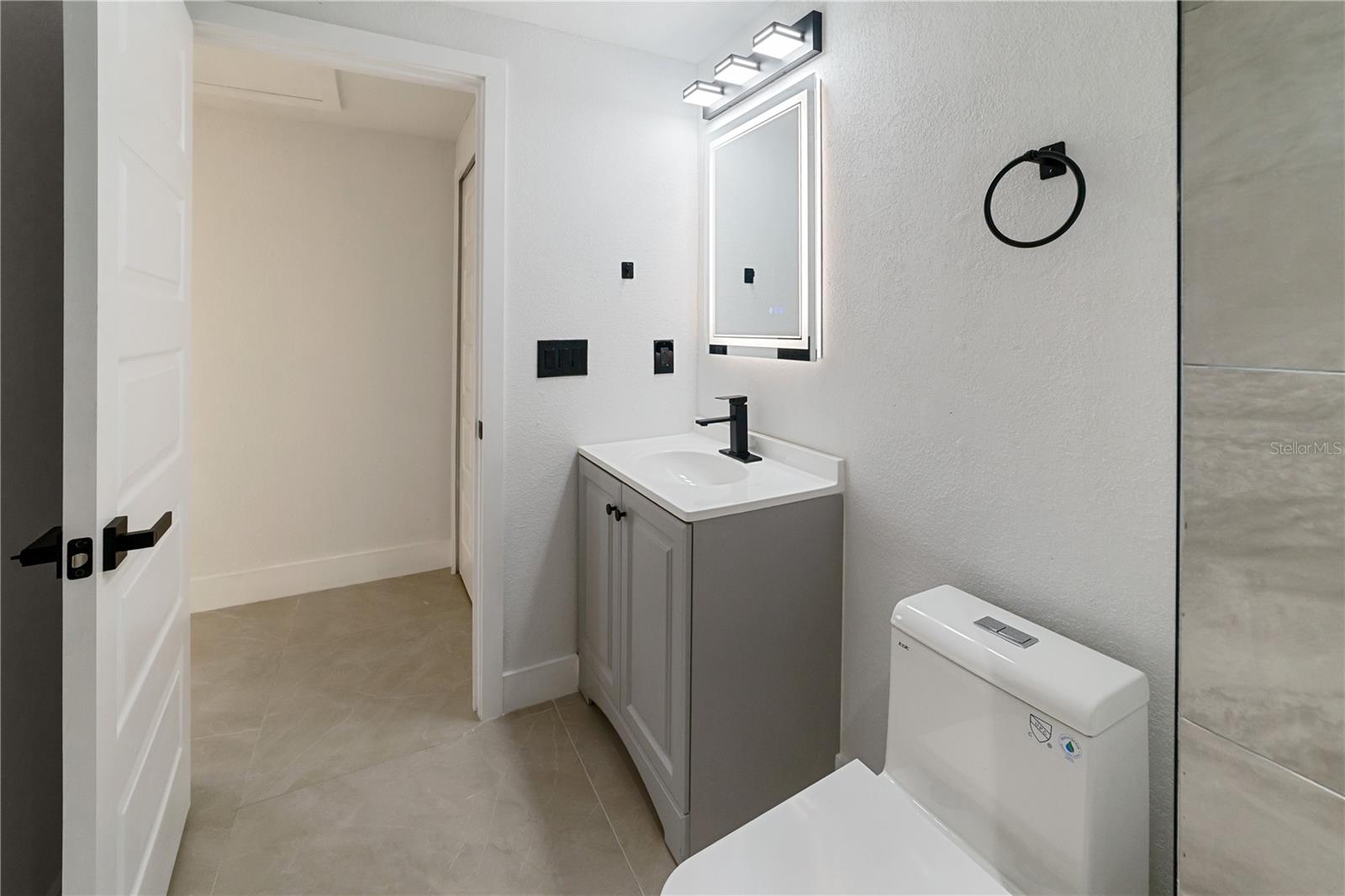 Image 32 of 46 For 1051 Normandy Boulevard