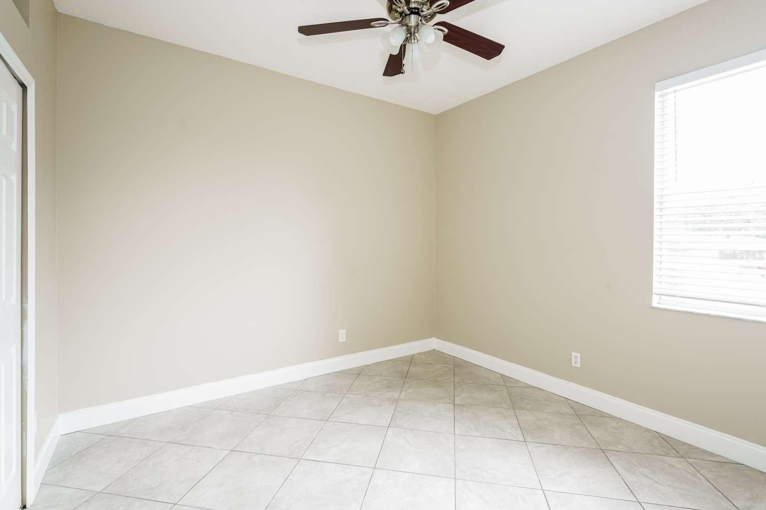 Image 18 of 20 For 3213 Summer Cruise Drive