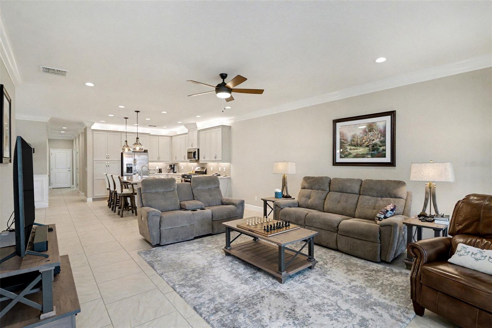 Image 12 of 42 For 4715 Avila Lakes Drive